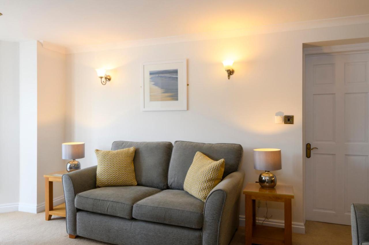 Beachcombers Apartments Newquay  Exterior photo