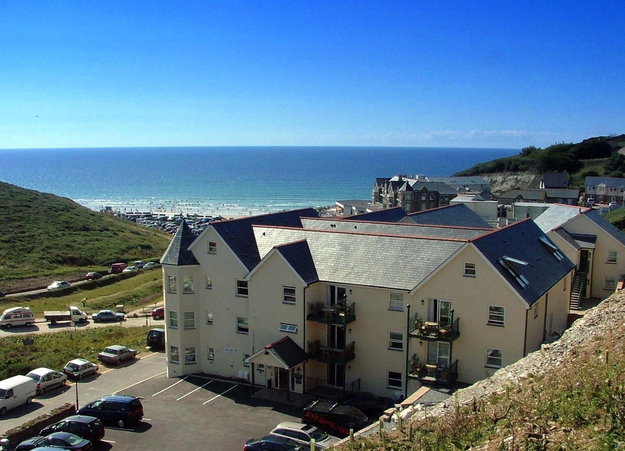 Beachcombers Apartments Newquay  Exterior photo